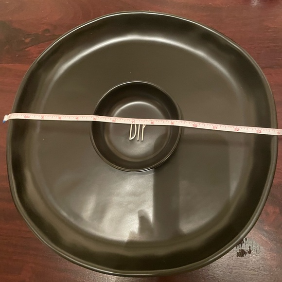 NIB Rae Dunn chips salsa dip bowl veggie ceramic platter tray matte black 14inch - Picture 7 of 8